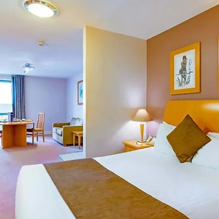 Hotel Great National South Court
