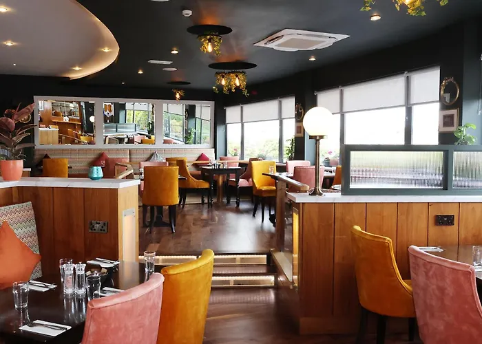 伟大民族南方苑酒店 3*