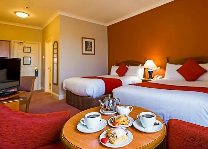 伟大民族南方苑酒店 3*