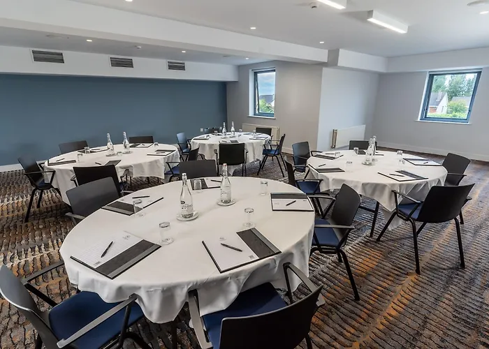 伟大民族南方苑酒店 3*